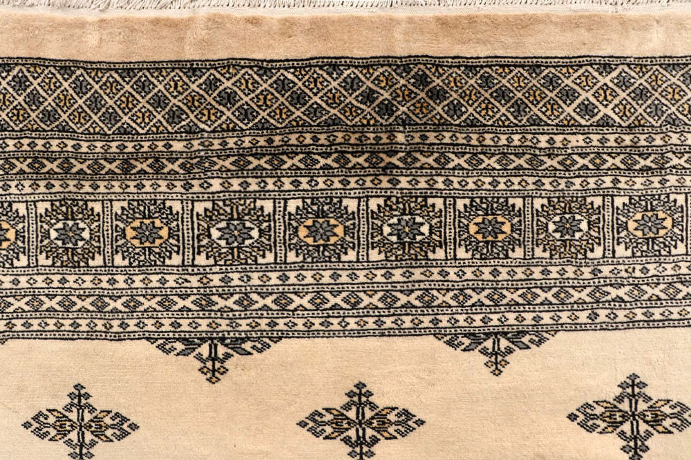 Bisque Butterfly 9' 11 x 13' 9 - No. 59584 - ALRUG Rug Store