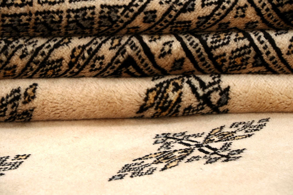 Bisque Butterfly 9' 11 x 14' 3 - No. 59585 - ALRUG Rug Store