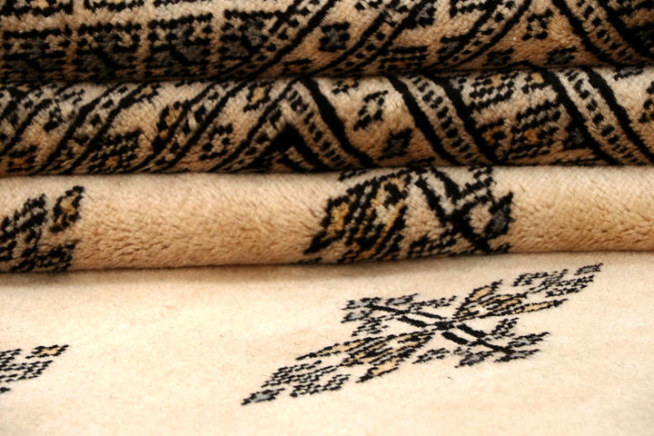 Bisque Butterfly 9' 11 x 14' 3 - No. 59585 - ALRUG Rug Store