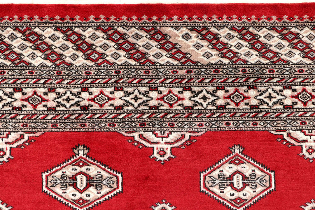 Red Jaldar 6'  7" x 7'  10" - No. QA20940