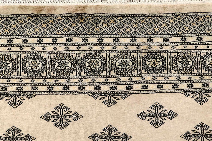 Butterfly 6' 8 x 8' 8 - No. 59696 - ALRUG Rug Store