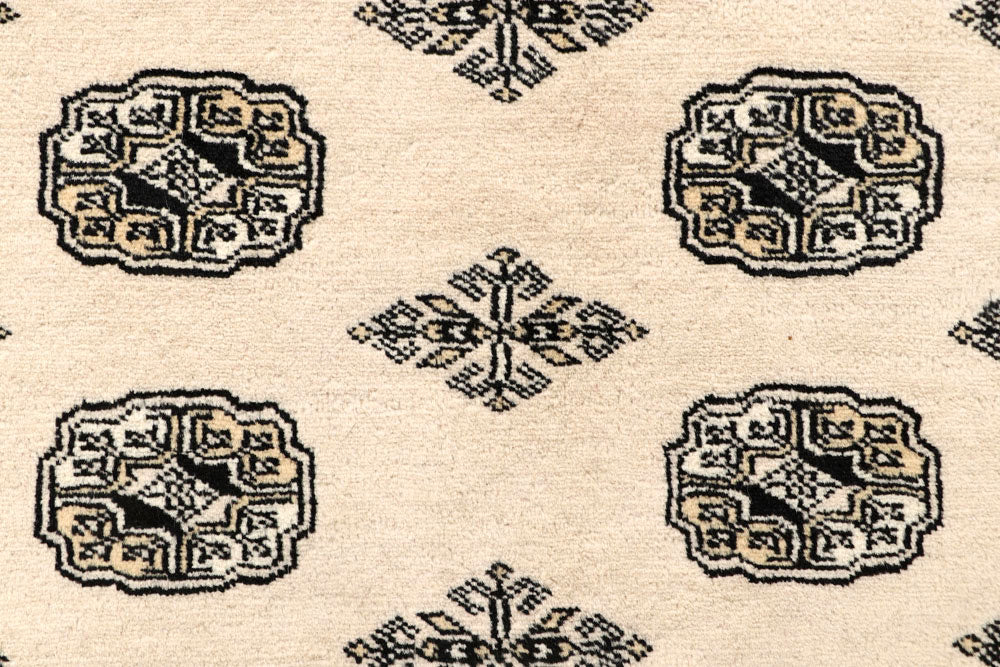 Blanched Almond Bokhara 6' 10 x 8' 6 - No. 59698 - ALRUG Rug Store