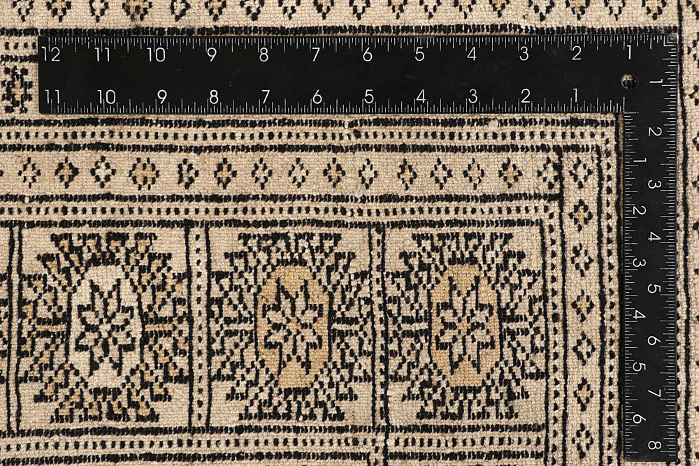 Blanched Almond Bokhara 6' 10 x 8' 6 - No. 59698 - ALRUG Rug Store