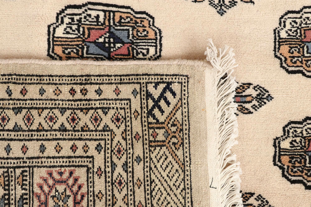 Blanched Almond Bokhara 6' 5 x 8' 7 - No. 59699 - ALRUG Rug Store