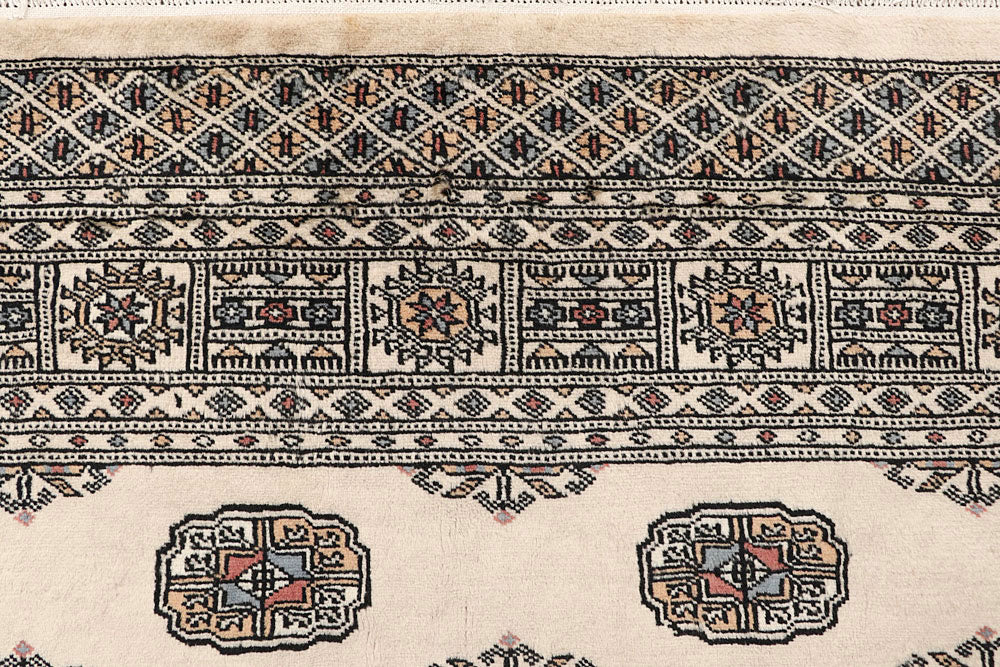 Blanched Almond Bokhara 6' 8 x 8' 2 - No. 59700 - ALRUG Rug Store