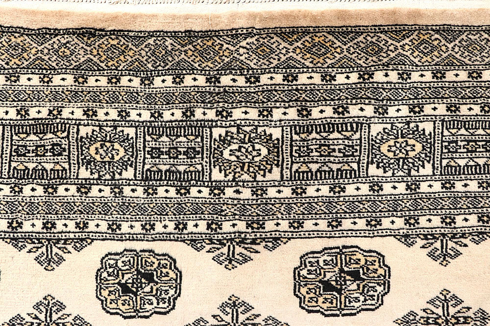 Blanched Almond Bokhara 6' 7 x 8' 6 - No. 59702 - ALRUG Rug Store