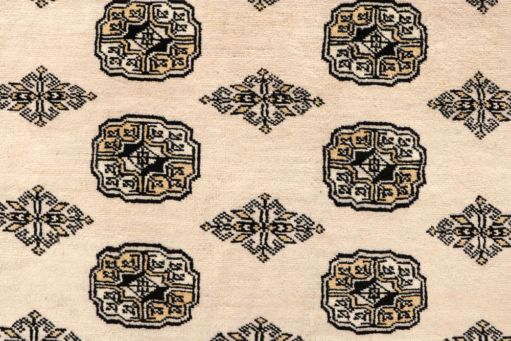 Blanched Almond Bokhara 6' 6 x 8' 2 - No. 59704 - ALRUG Rug Store