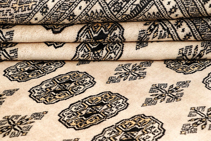 Bisque Bokhara 6' 6 x 8' 4 - No. 59710 - ALRUG Rug Store