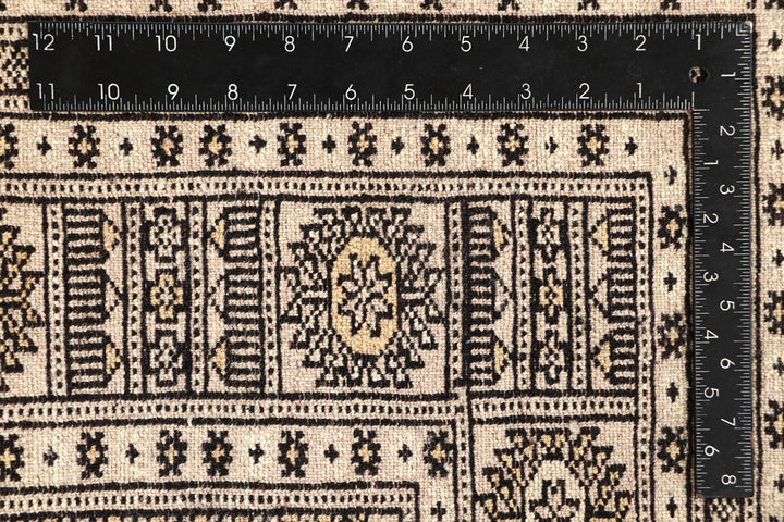 Bisque Bokhara 6' 6 x 8' 4 - No. 59710 - ALRUG Rug Store