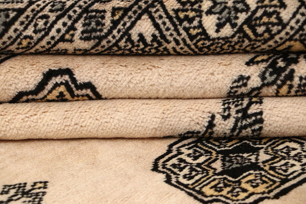 Bisque Bokhara 6' 7 x 8' 2 - No. 59714 - ALRUG Rug Store