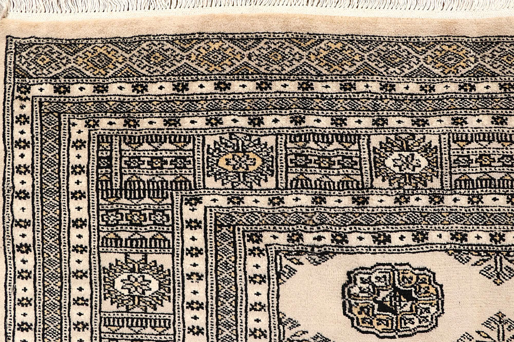 Bisque Bokhara 6' 7 x 8' 2 - No. 59717 - ALRUG Rug Store