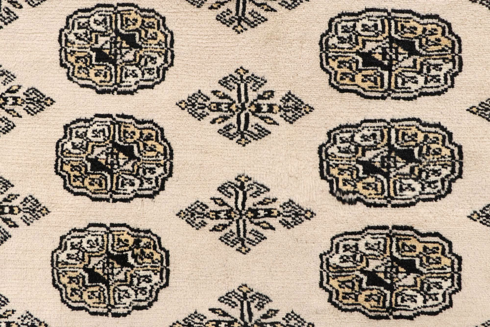 Bisque Bokhara 6' 7 x 8' 2 - No. 59717 - ALRUG Rug Store