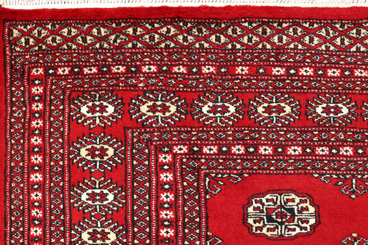 Red Bokhara 6' 6 x 8' 4 - No. 59722 - ALRUG Rug Store