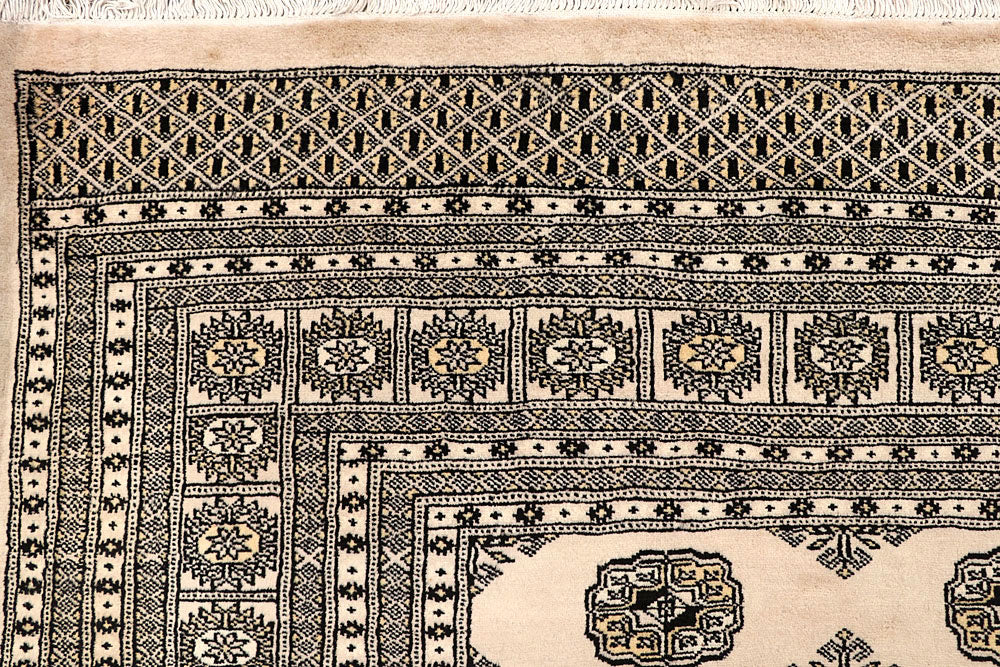 Blanched Almond Bokhara 9' 2 x 12' - No. 59853 - ALRUG Rug Store