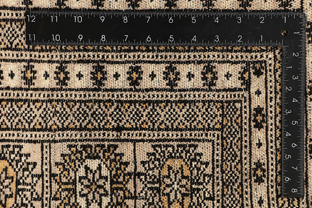 Blanched Almond Bokhara 9' 2 x 12' - No. 59854 - ALRUG Rug Store