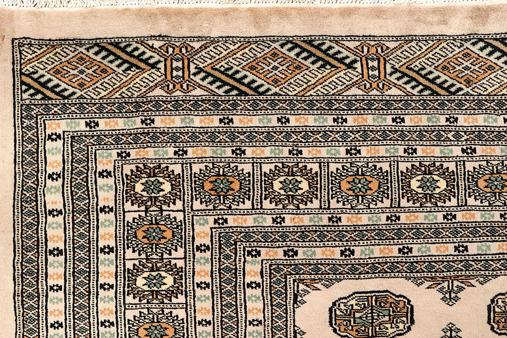 Bisque Bokhara 9' 1 x 11' 7 - No. 59860 - ALRUG Rug Store