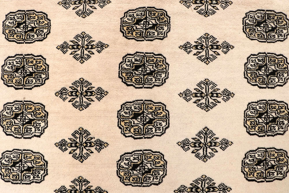 Bisque Bokhara 9' 3 x 12' - No. 59862 - ALRUG Rug Store