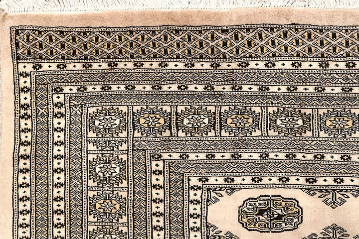 Bisque Bokhara 8' 10 x 12' 1 - No. 59863 - ALRUG Rug Store