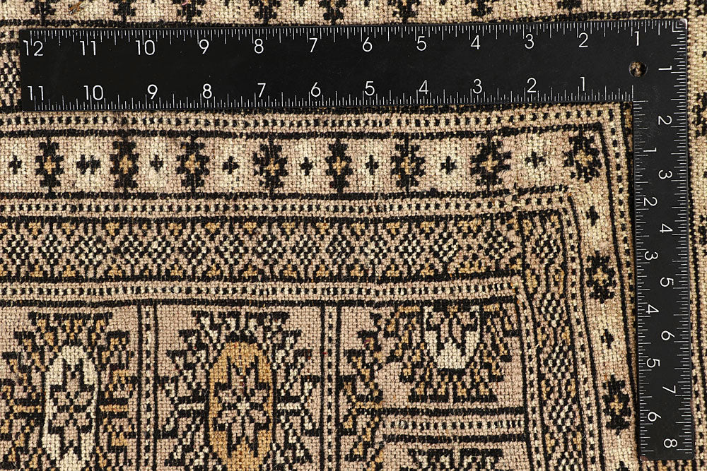 Bisque Bokhara 8' 10 x 12' 1 - No. 59863 - ALRUG Rug Store
