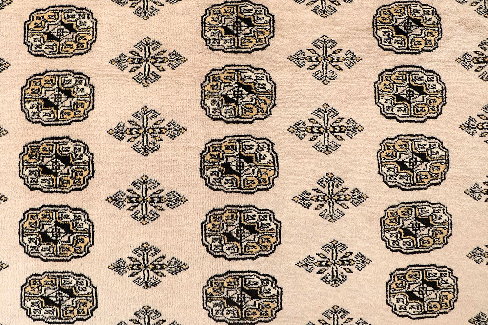 Bisque Bokhara 9' 1 x 11' 11 - No. 59866 - ALRUG Rug Store