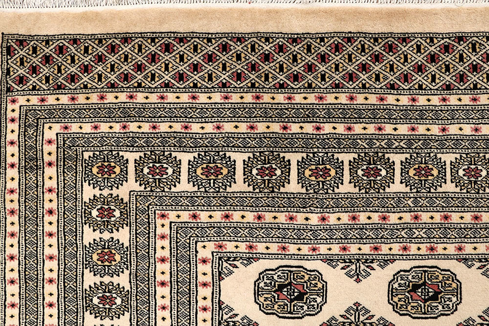 Bisque Bokhara 9' x 12' 5 - No. 59891 - ALRUG Rug Store