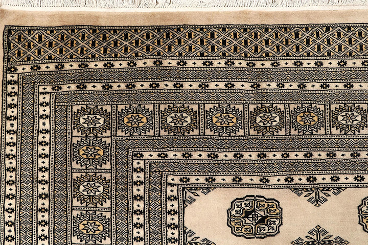 Bisque Bokhara 9' 1 x 12' 3 - No. 59896 - ALRUG Rug Store