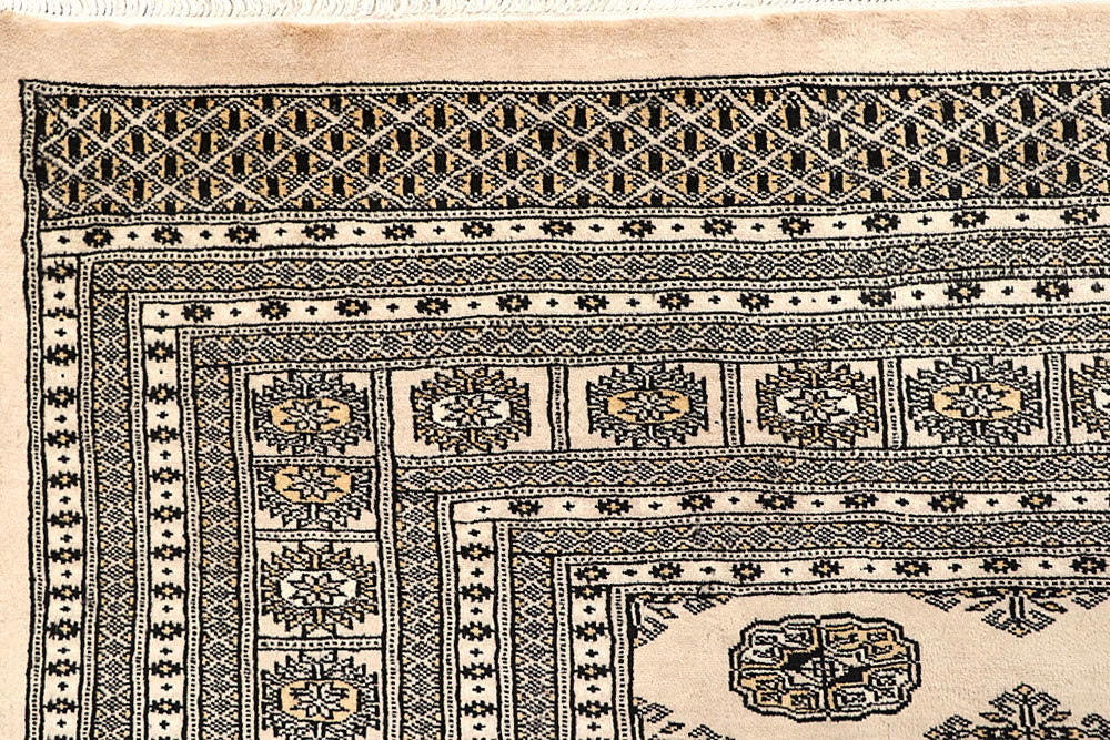 Bisque Bokhara 8' 11 x 11' 6 - No. 59899 - ALRUG Rug Store