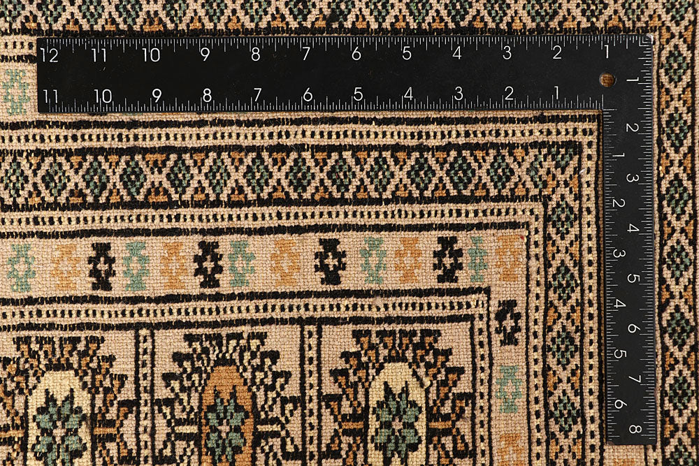 Bisque Bokhara 9' 1 x 12' 2 - No. 59902 - ALRUG Rug Store