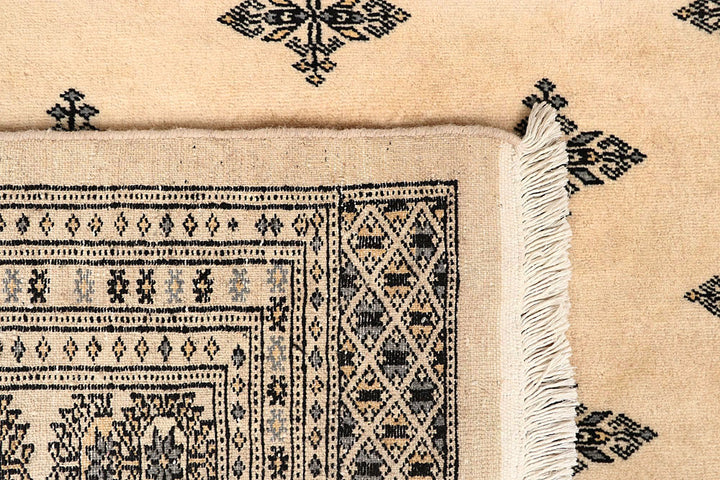 Blanched Almond Butterfly 9' 1 x 12' 3 - No. 59904 - ALRUG Rug Store