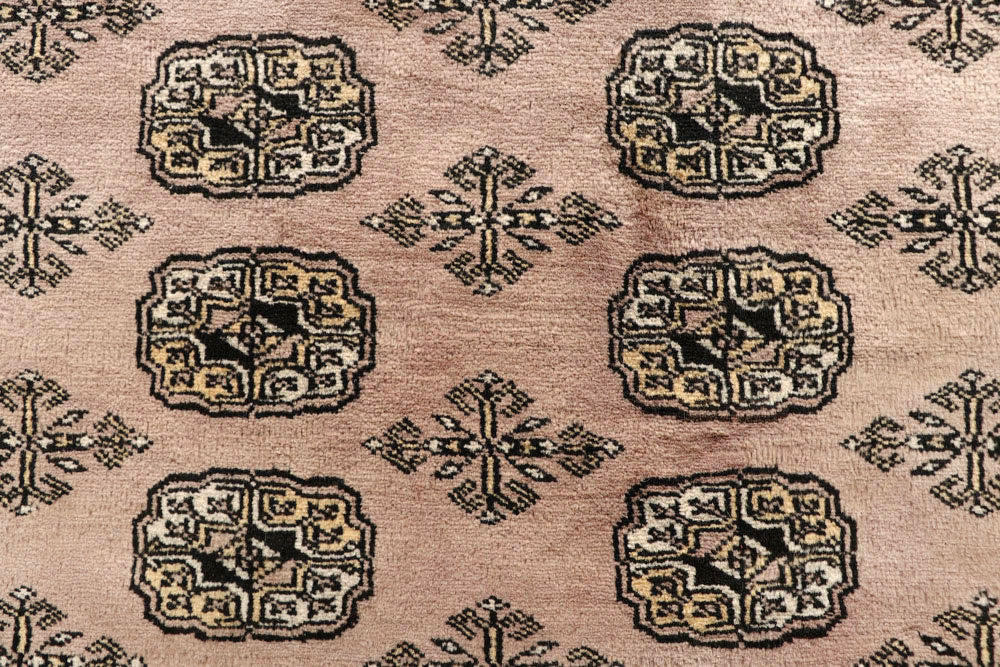 Peach Puff Bokhara 9' x 12' 5 - No. 59935 - ALRUG Rug Store