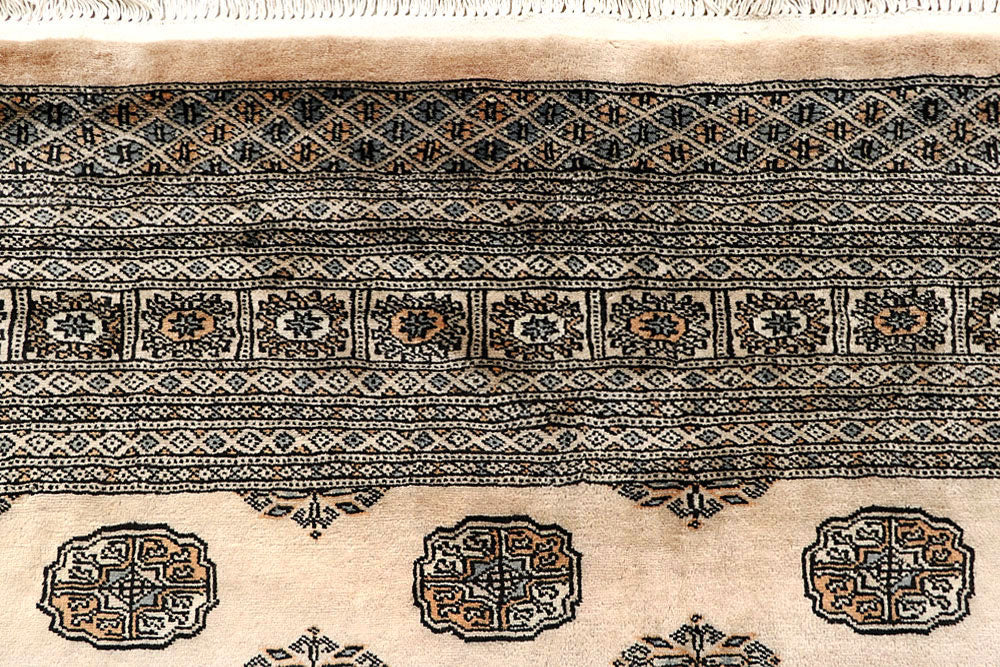 Bisque Bokhara 9' 1 x 11' 10 - No. 59954 - ALRUG Rug Store