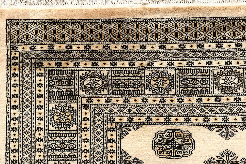 Bisque Bokhara 9' 2 x 12' 5 - No. 59959 - ALRUG Rug Store