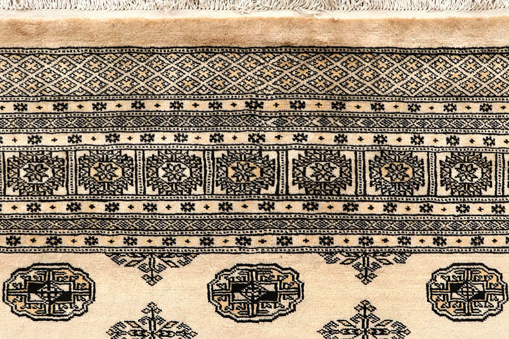 Bisque Bokhara 9' 1 x 12' 9 - No. 59961 - ALRUG Rug Store
