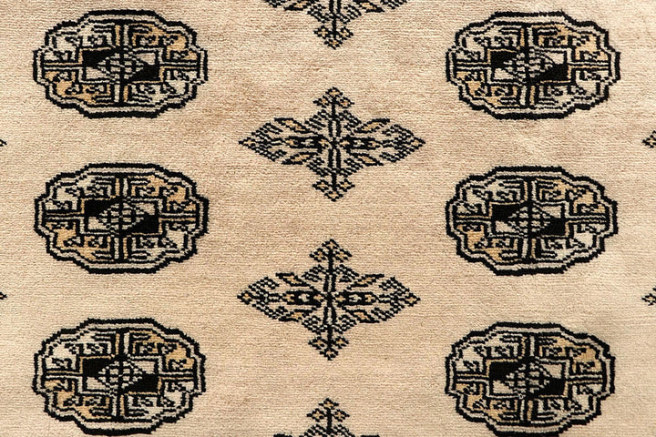 Bisque Bokhara 9' 1 x 12' 9 - No. 59961 - ALRUG Rug Store