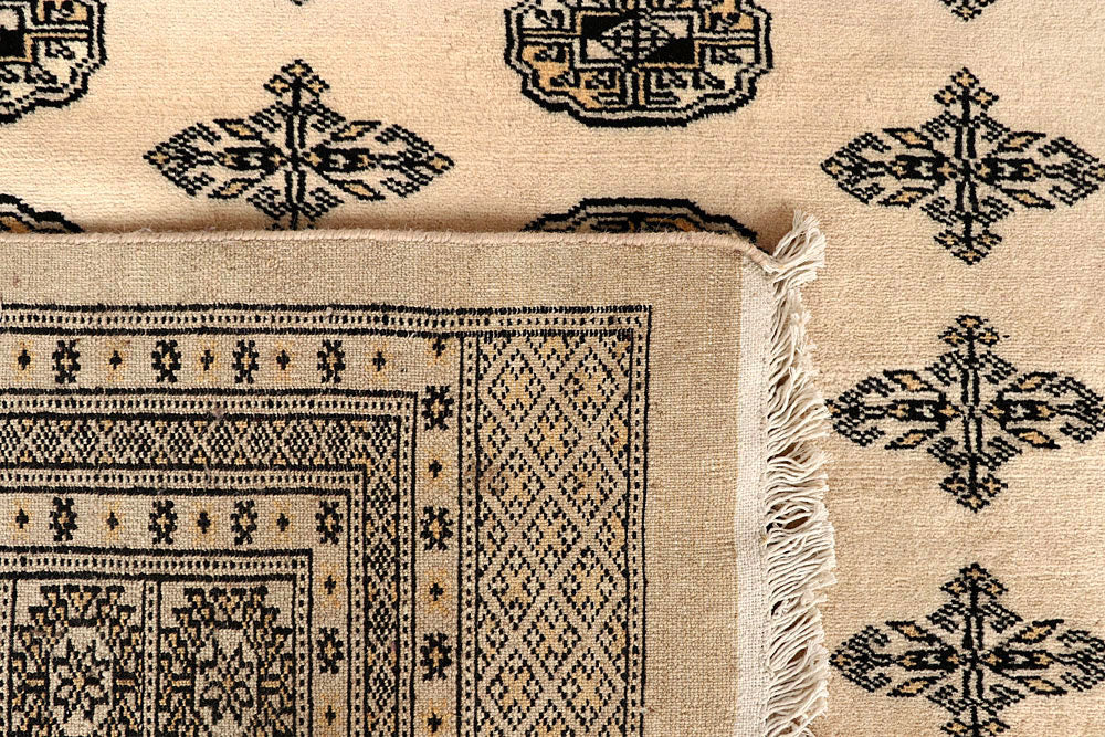 Bisque Bokhara 9' 1 x 12' 9 - No. 59961 - ALRUG Rug Store