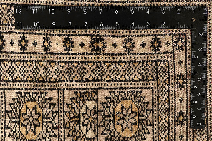 Bisque Bokhara 9' 3 x 12' - No. 59964 - ALRUG Rug Store