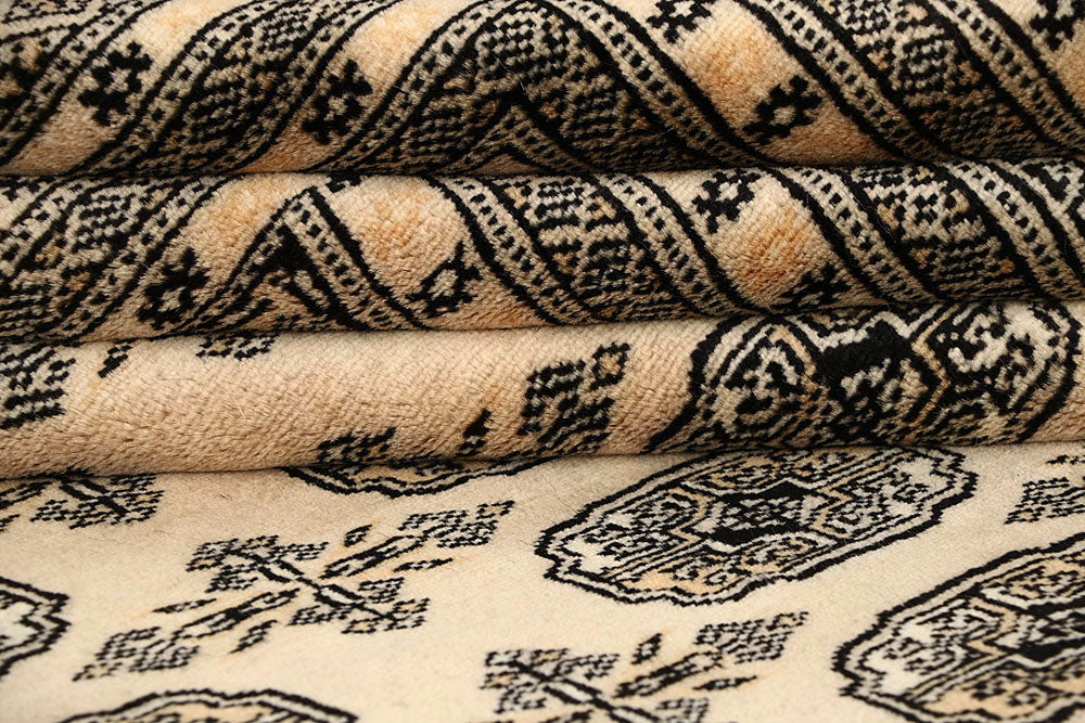 Bisque Bokhara 9' 1 x 11' 8 - No. 59965 - ALRUG Rug Store