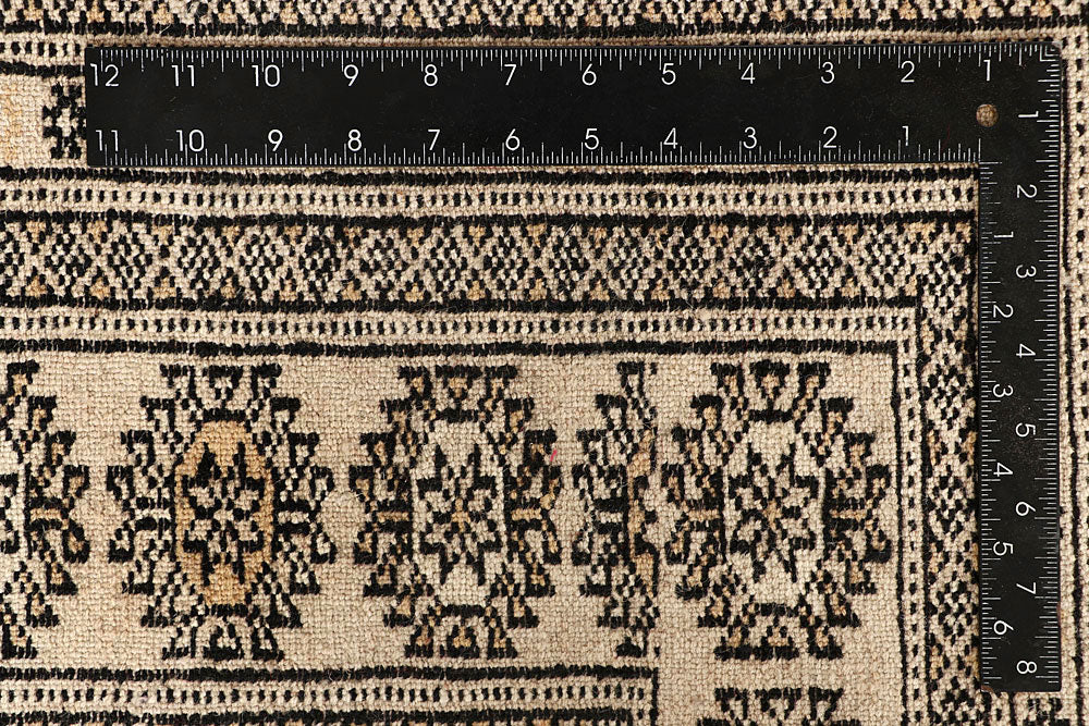 Bisque Bokhara 9' 1 x 11' 8 - No. 59965 - ALRUG Rug Store