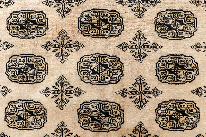 Bisque Bokhara 9' 1 x 12' 2 - No. 59966 - ALRUG Rug Store