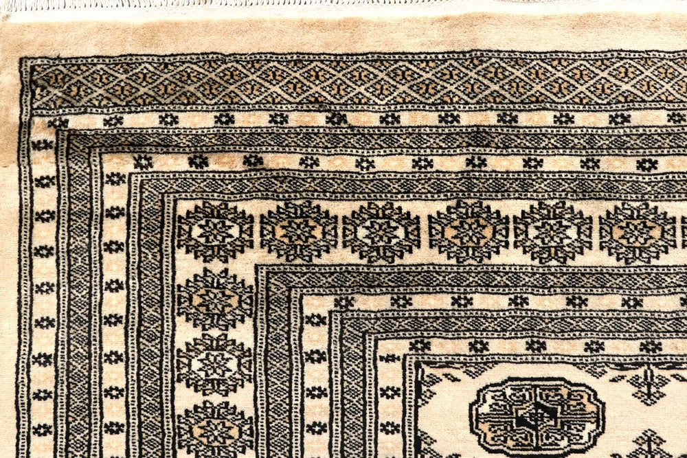 Bisque Bokhara 9' 1 x 12' 2 - No. 59967 - ALRUG Rug Store