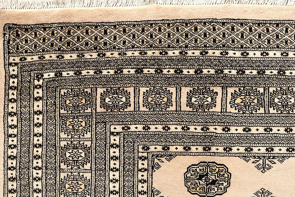 Bisque Bokhara 9' 1 x 12' 2 - No. 59968 - ALRUG Rug Store