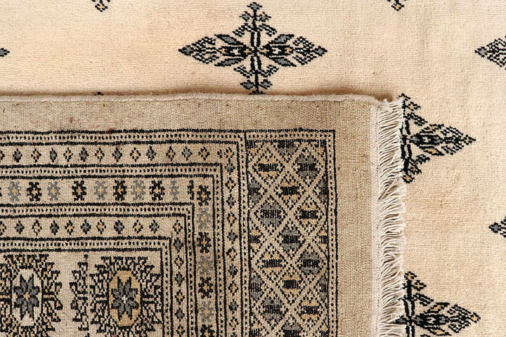 Bisque Butterfly 9' 2 x 12' 3 - No. 59970 - ALRUG Rug Store