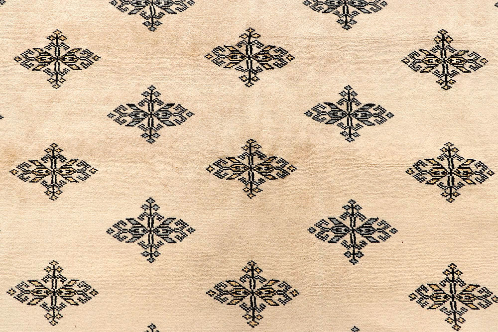 Bisque Butterfly 9' 1 x 12' 2 - No. 59971 - ALRUG Rug Store