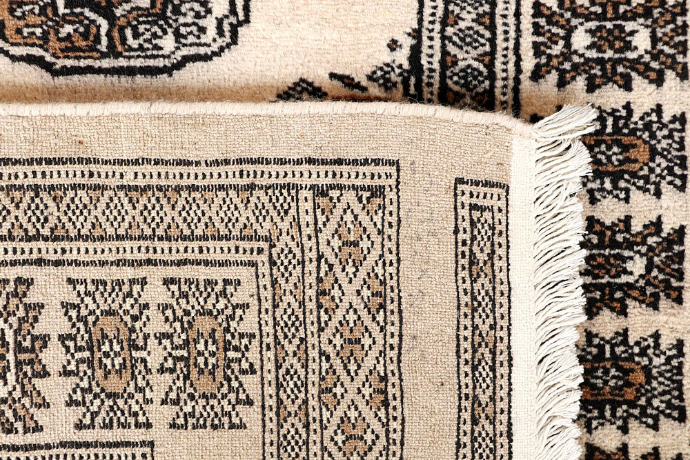 Blanched Almond Bokhara 2' 7 x 14' 3 - No. 59979 - ALRUG Rug Store