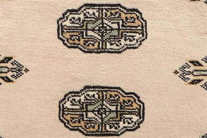 Blanched Almond Bokhara 2' 7 x 14' 3 - No. 59982 - ALRUG Rug Store