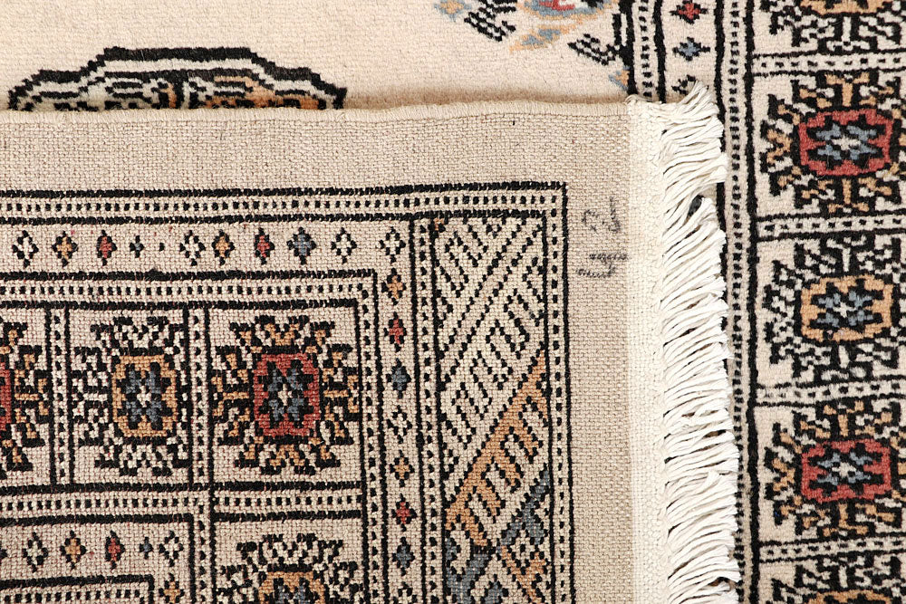 Blanched Almond Bokhara 2' 8 x 14' 1 - No. 59984 - ALRUG Rug Store