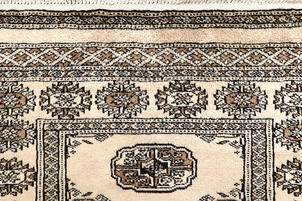 Bisque Bokhara 2' 8 x 14' 5 - No. 59991 - ALRUG Rug Store