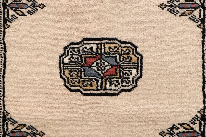 Bisque Bokhara 2' 8 x 12' 6 - No. 59992 - ALRUG Rug Store