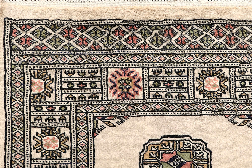 Bisque Bokhara 2' 7 x 14' - No. 59993 - ALRUG Rug Store