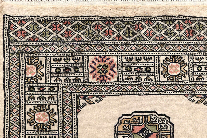 Bisque Bokhara 2' 7 x 14' - No. 59993 - ALRUG Rug Store